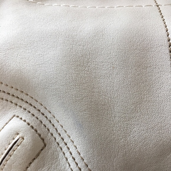 Small Coach shoulder bag - Picture 7 of 8